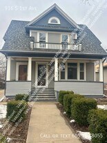 916 S 1st Ave in Sioux Falls, SD - Building Photo