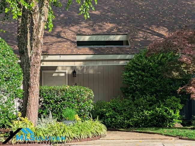 4101 Five Oaks Dr in Durham, NC - Building Photo - Building Photo