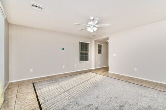 18356 S Avenida Arroyo Seco in Green Valley, AZ - Building Photo - Building Photo