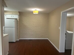 322 Whidah Ct in Schaumburg, IL - Building Photo - Building Photo