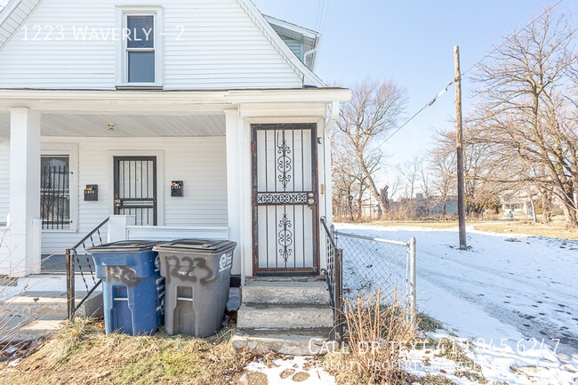 1223 Waverly Ave in Toledo, OH - Building Photo - Building Photo