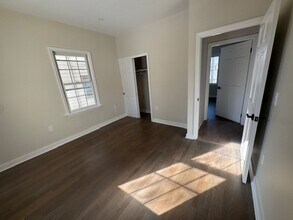 104 Maple Ave in Stamford, CT - Building Photo - Building Photo