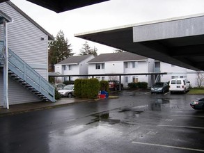 Columbia Pointe in Hammond, OR - Building Photo - Building Photo