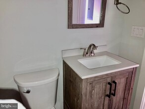 5358 Addison St in Philadelphia, PA - Building Photo - Building Photo