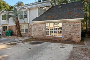 940 Central Ave in Fort Walton Beach, FL - Building Photo