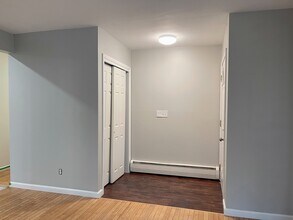 129 Hall St in New Haven, CT - Building Photo - Building Photo