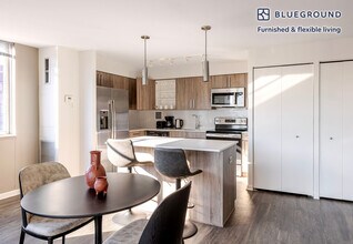 903 S Ashland Ave, Unit SI FL6-ID1338 in Chicago, IL - Building Photo - Building Photo