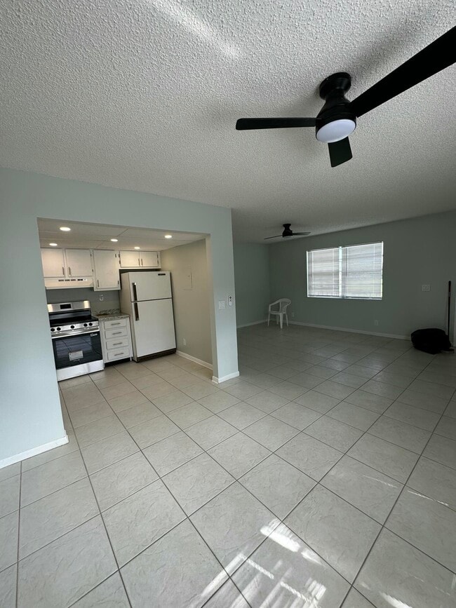 79 Normandy Trail in Delray Beach, FL - Building Photo - Building Photo