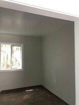 11818 S MAIN LLC in Los Angeles, CA - Building Photo