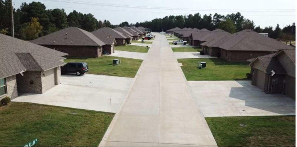 Mary Allin Dr in Texarkana, TX - Building Photo