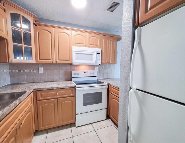 property at 1519 W 42nd Pl