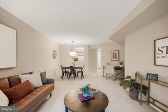 2100 Langston Blvd. in Arlington, VA - Building Photo - Building Photo