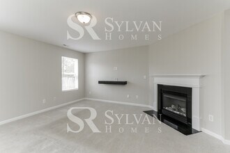 5105 Valcourt Rd in Charlotte, NC - Building Photo - Building Photo