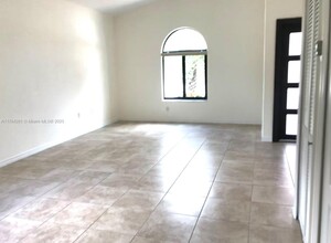 4400 SW 164th Path in Miami, FL - Building Photo - Building Photo
