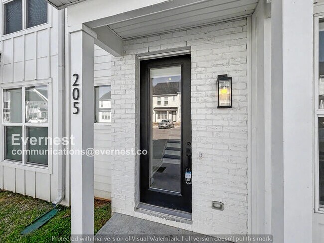 205 Jeffries Wy, Unit 607 Patricia Ave in Lebanon, TN - Building Photo - Building Photo
