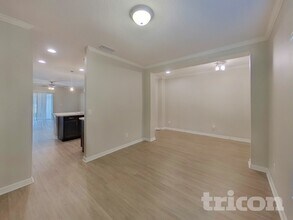 1266 Stratton Ave in Groveland, FL - Foto de edificio - Building Photo