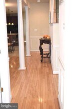 6808 Old Chesterbrook Rd in McLean, VA - Building Photo - Building Photo