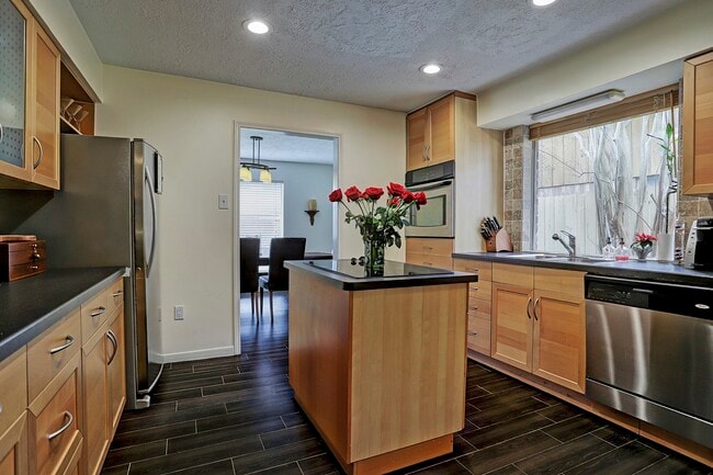 property at 14207 Wickersham Ln