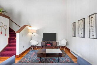 402 W Dayton St in Madison, WI - Foto de edificio - Building Photo