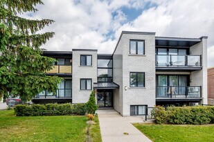 3967 Du Souvenir Ch in Laval, QC - Building Photo