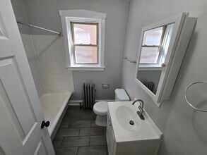 4829 N Springfield Ave in Chicago, IL - Building Photo - Building Photo