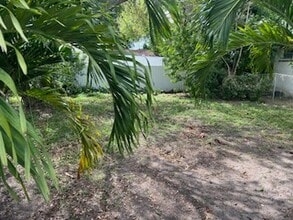 6340 NW 21st Ave in Miami, FL - Building Photo - Building Photo