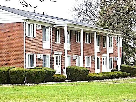 property at 1795 Charlton Rd