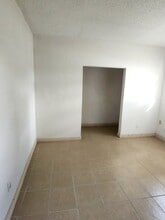 3103 Avenue H in Dickinson, TX - Building Photo - Building Photo