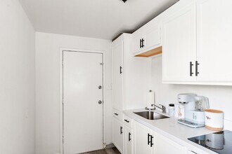 639 W Pepper Pl in Mesa, AZ - Building Photo - Building Photo