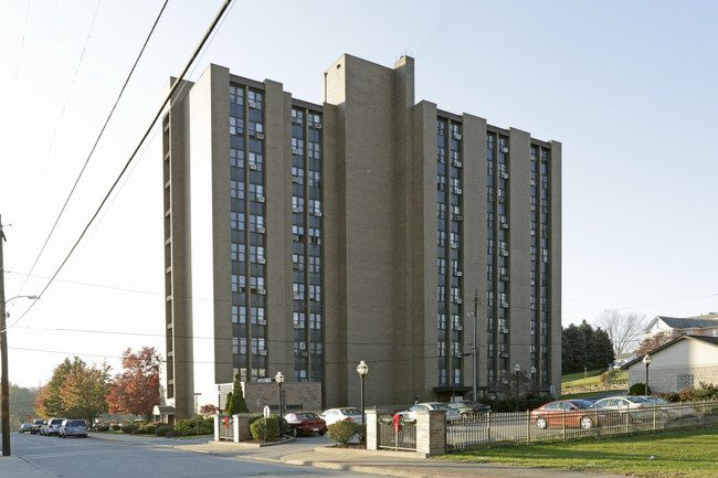 Riverview Apartments in Connellsville, PA - Building Photo - Building Photo