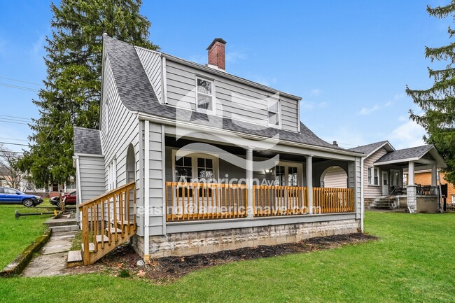 property at 1607 Jackson St