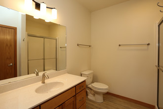 Drumlin Reserve in Cottage Grove, WI - Building Photo - Interior Photo