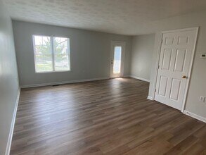 2438 Millwood Loop in Harrisonburg, VA - Building Photo - Building Photo