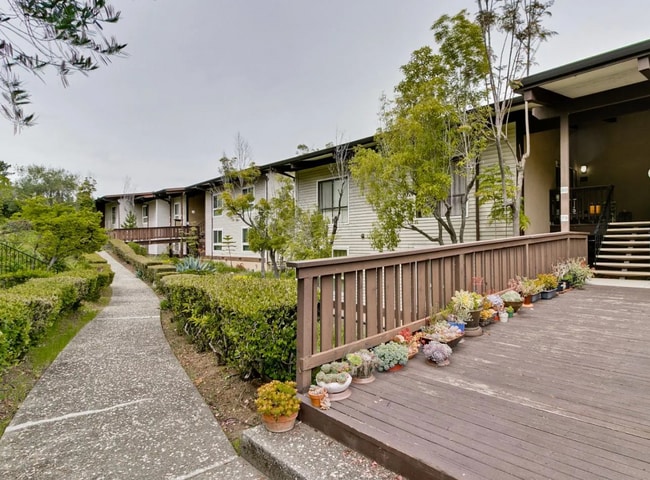 property at 19100 Crest Ave