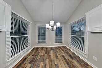 3199 Pilgrims Dr in Douglasville, GA - Building Photo - Building Photo