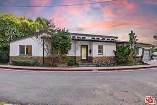 3476 Troy Dr in Los Angeles, CA - Building Photo
