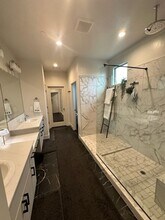 3319 W Good Ave in Visalia, CA - Building Photo - Building Photo