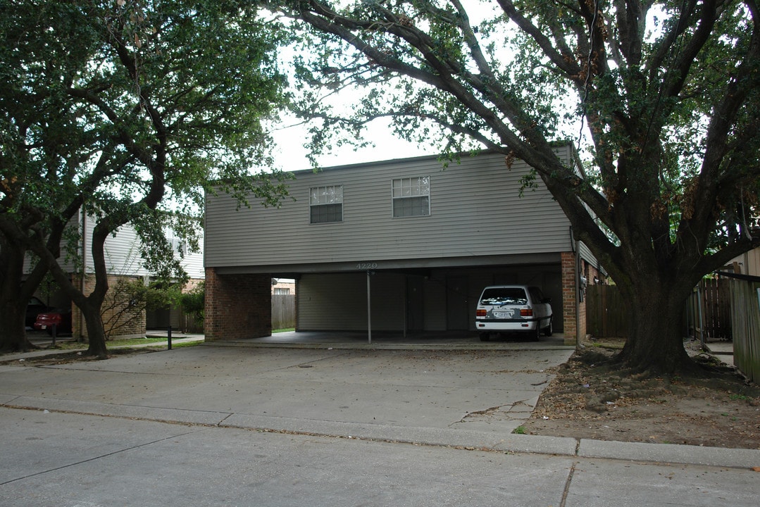 4220 Belvedere St in Metairie, LA - Building Photo