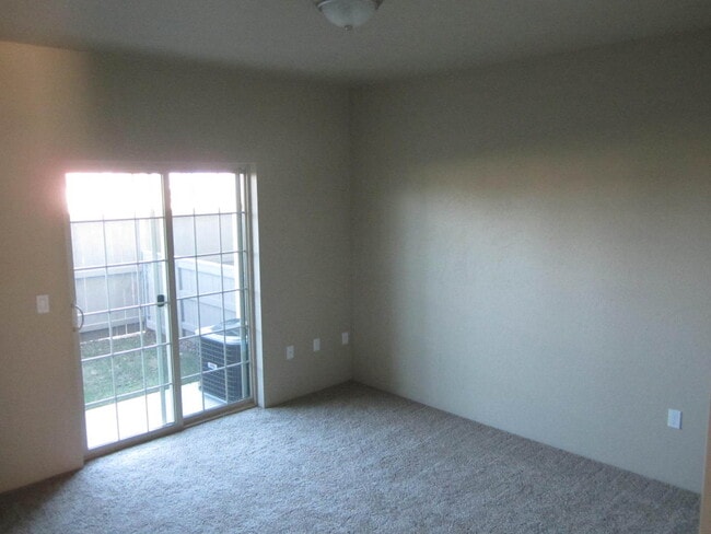 230 Cherry Bark Ln in Medford, OR - Building Photo - Building Photo