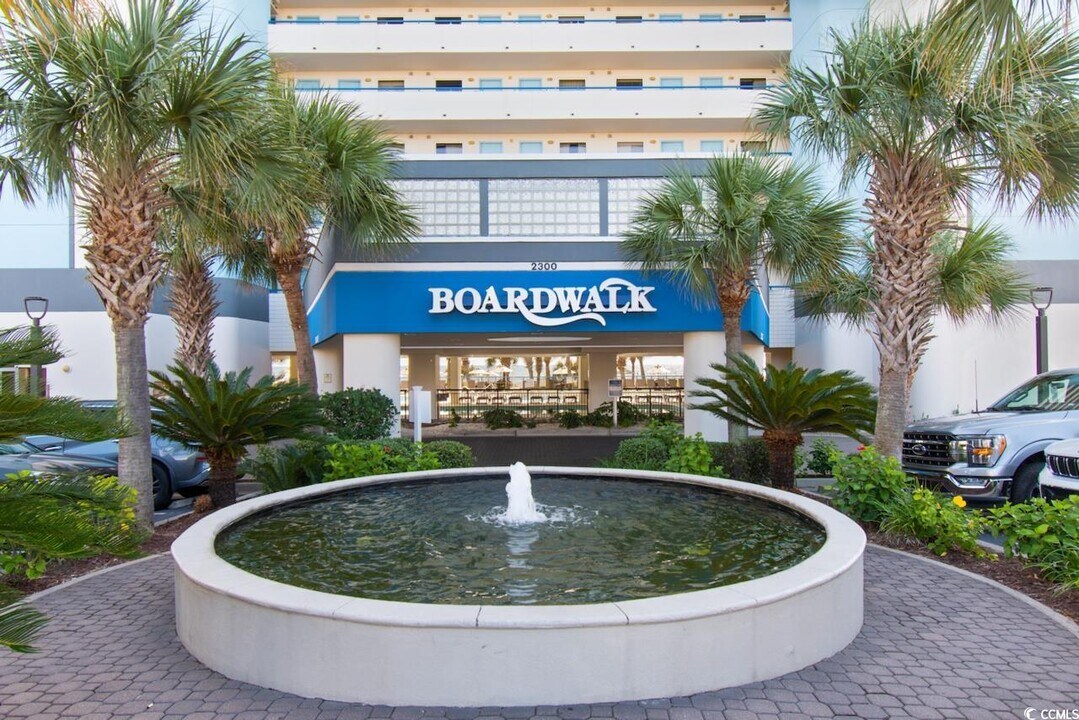 2300 N Ocean Blvd in Myrtle Beach, SC - Foto de edificio