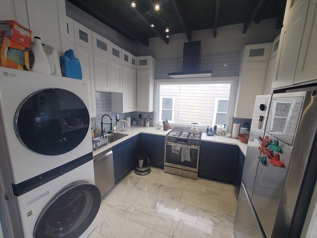 56 Percival St, Unit 3 in Boston, MA - Building Photo - Building Photo