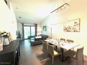 7790 Woodbrook Cir in Naples, FL - Building Photo - Building Photo