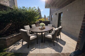 833 Laurel Ave in Highland Park, IL - Building Photo - Building Photo