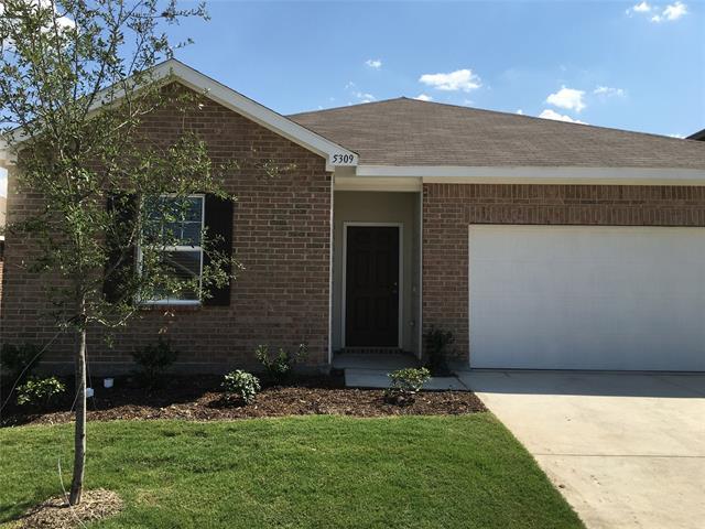 5309 Northfield Dr in Fort Worth, TX - Building Photo
