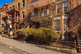 2519-2523 Fullum St in Montréal, QC - Building Photo