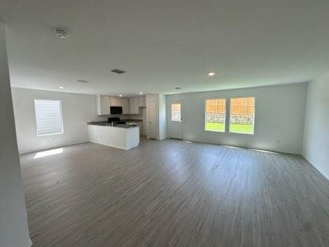 2940 Jet Wls Rd in Dallas, TX - Foto de edificio - Building Photo