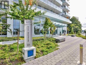 433 SW Marine Dr in Vancouver, BC - Building Photo - Building Photo