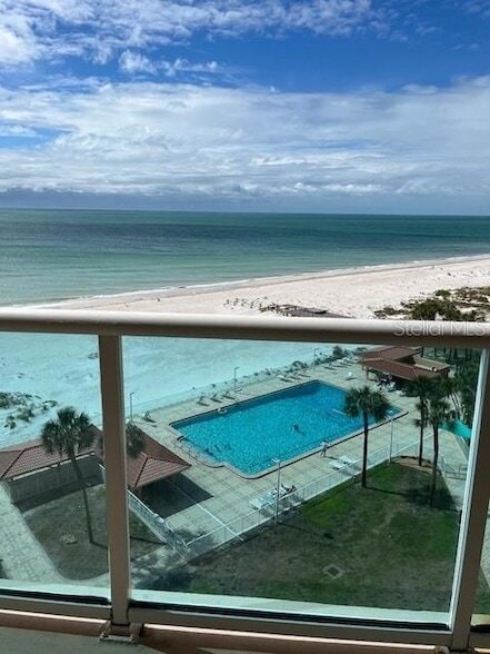 880 Mandalay Ave, Unit S713 in Clearwater, FL - Building Photo - Building Photo