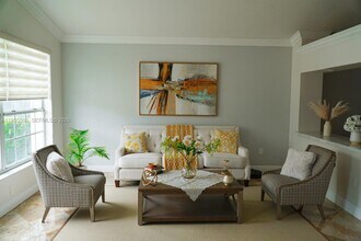 9143 NW 146th Terrace in Miami Lakes, FL - Building Photo - Building Photo