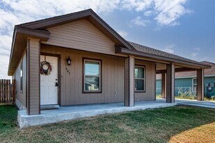 401 St Joseph St in Del Rio, TX - Building Photo